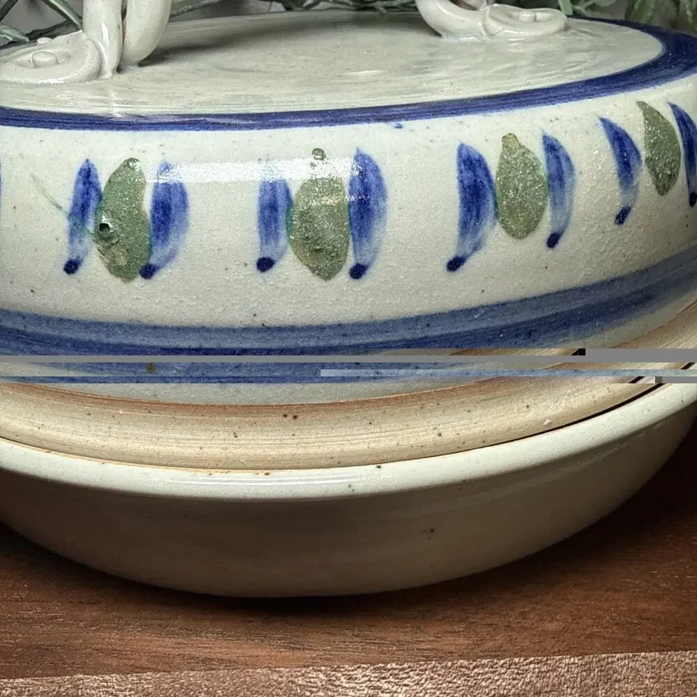 VTG Signed Studio Pottery Stoneware Covered Casserole Dish 9” Handmade Lidded